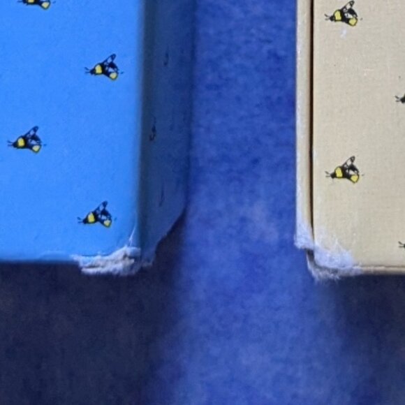 2 Original Winnie-the-Pooh Treasuries - Picture 9 of 9